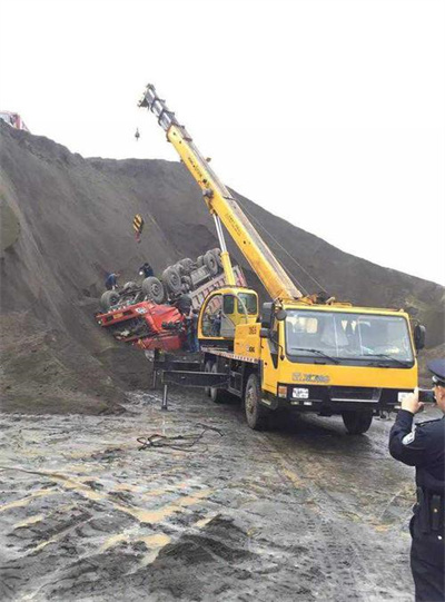 秀山上犹道路救援